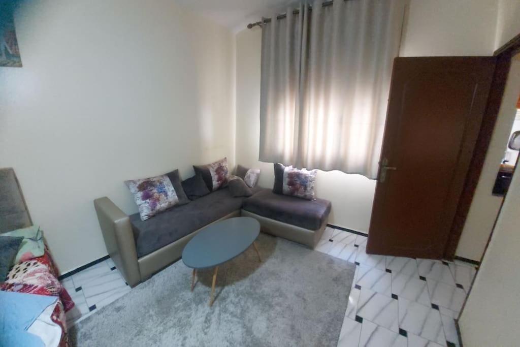 Appartement Au Centre De Tanger Nejma Eksteriør bilde